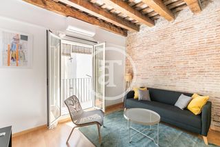 Lloguer Pis  C/ d'en rauric. Piso de alquiler temporal de 1 habitación en el gótico