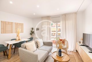 Lloguer Pis  Travessera de les corts. Piso de alquiler temporal de 3 habitaciones a un paso de lilla d