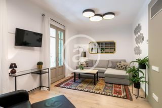 Lloguer Pis  C/ de casanova. Piso de alquiler temporal de 2 habitaciones cerca a plaza france