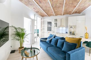 Affitto Appartamento  C/ de provença. Piso de alquiler temporal de 1 habitación y estudio en el barrio