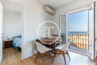 Location Appartement  Carrer joan de borbò. Apartamento de alquiler temporal con vista al mar en barcelona