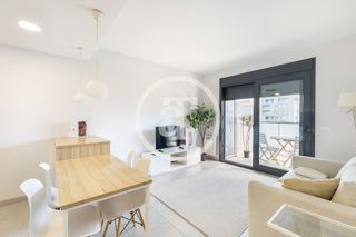 Affitto Appartamento  Avinguda del marquès de mont-roig. Piso de alquiler temporal de 2 habitaciones y 1 baño con balcón,
