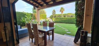 Chalet en Carrer mas sagrera 8. Mas pla  chalet con jard�n  terreno de 400 m2