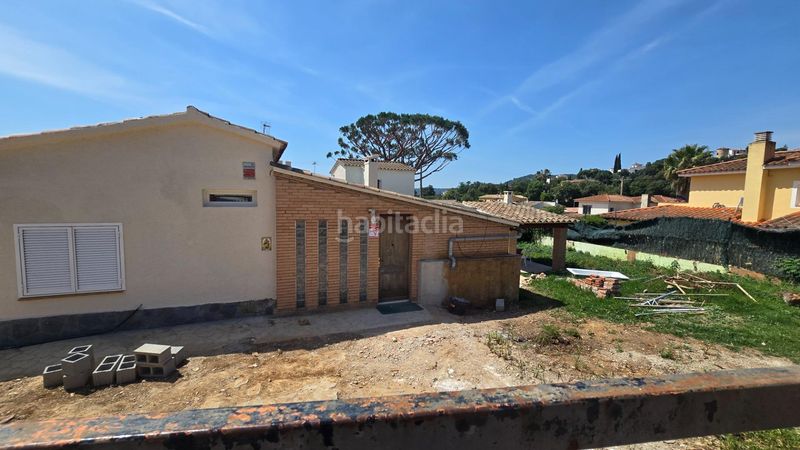 Foto 15705a7b-2259-424b-91d5-80a1515085dc. Chalet en avenida mas santet 116 exclusivo chalet reformado con piscina y jardín privado en Calonge