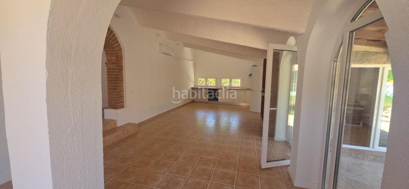 Foto 52db4818-e485-4dc9-a6c5-e4963b4aeae2. Chalet en avenida mas santet 116 exclusivo chalet reformado con piscina y jardín privado en Calonge