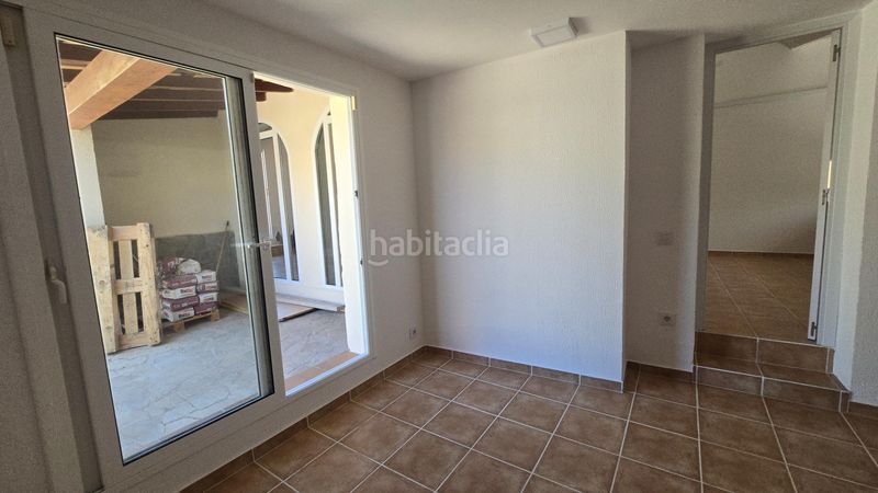Foto 54c57440-99a3-4805-9227-e794e5762639. Chalet en avenida mas santet 116 exclusivo chalet reformado con piscina y jardín privado en Calonge