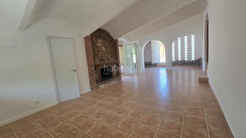 Foto 86eb2efe-81ad-4468-a1ee-6d247be6d83a. Chalet en avenida mas santet 116 exclusivo chalet reformado con piscina y jardín privado en Calonge