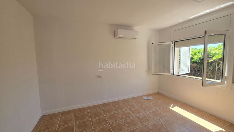 Foto ee2b3f18-73cb-4012-9899-fe0678a54120. Chalet en avenida mas santet 116 exclusivo chalet reformado con piscina y jardín privado en Calonge