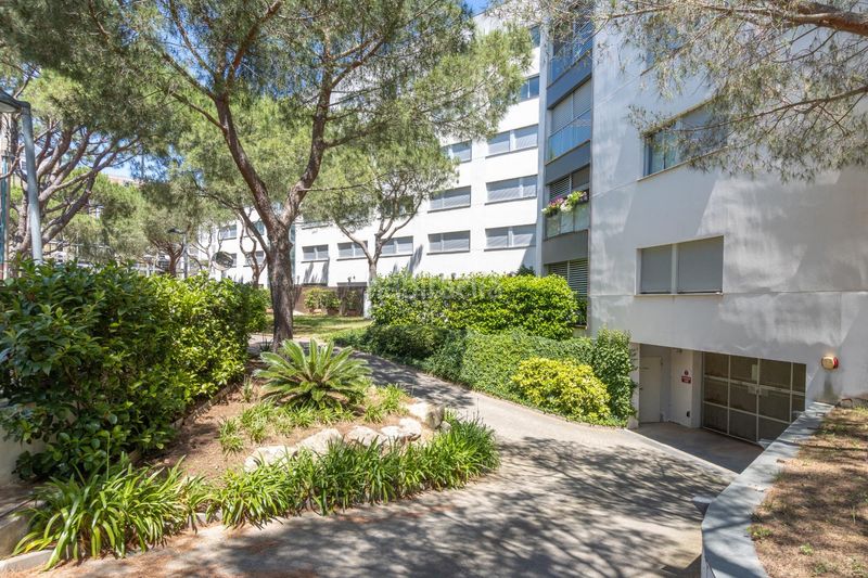 Foto d7a0bdd6-cacf-48b8-b1a8-3647f4b7a57d. Dúplex amb piscina a Centre-Platja Platja d´Aro