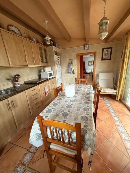 Foto d488dec6-6c17-498b-91fd-cb30681a0433. Casa en carrer de l'estaca 14a casa a cuatro vientos en fondo sumella en Vilanova i la Geltrú
