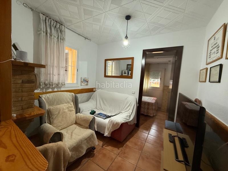 Foto ddc9db8f-c0bb-4233-8c83-96349f590a3e. Casa en carrer de l'estaca 14a casa a cuatro vientos en fondo sumella en Vilanova i la Geltrú