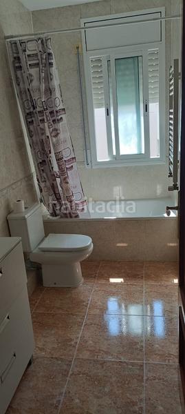 Foto 1f061e74-69eb-4f92-acf2-ae1ebc063c5d. Piso bonito piso en zona ayuntamiento de roquetes en Sant Pere de Ribes