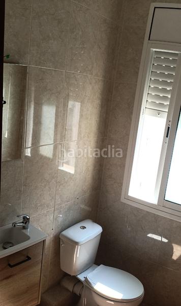 Foto 285e50c1-1bbc-4421-a787-5bd8c178cb93. Piso bonito piso en zona ayuntamiento de roquetes en Sant Pere de Ribes