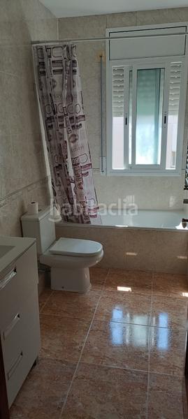 Foto dd970abc-2321-4a15-88f9-c2e1a90d8e53. Piso bonito piso en zona ayuntamiento de roquetes en Sant Pere de Ribes