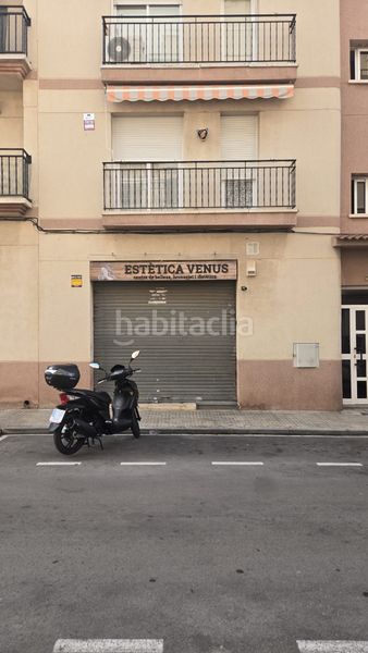Foto 6e49acc5-9658-4fda-a857-b3ab9c91129a. Geschäftsraum in plaça hernán cortés 1 in Les Roquetes Sant Pere de Ribes