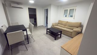 Piso en Carrer de josep coroleu 48. Piso reformado moderno economico