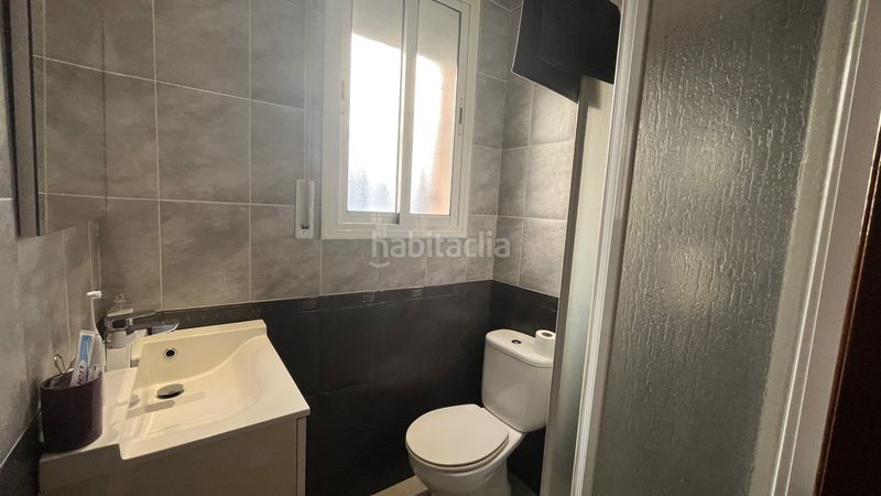 Foto 2cdcbf5e-952a-4560-b13e-d4e4bd34438b. Chalet  adosado en zona tranquila de roquetes en Sant Pere de Ribes