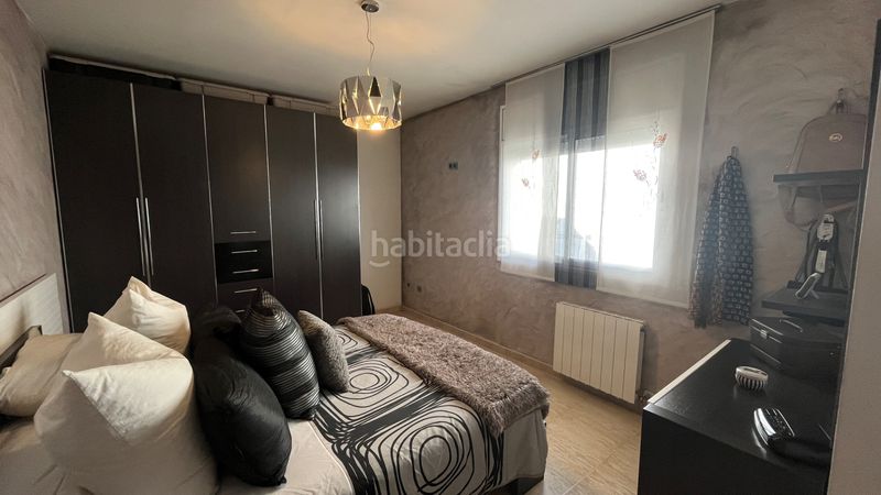 Foto bf8a573e-1e41-41f2-9880-b3bdbacbfdb1. Chalet  adosado en zona tranquila de roquetes en Sant Pere de Ribes