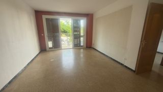 Flat  Passeig marítim. Piso en primera linea a reformar