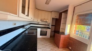 Etagenwohnung in Passeig de can codorniu 7. Piso grande, en zona tranquila de sant sadurni
