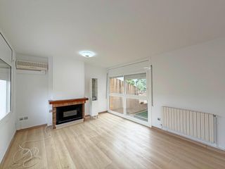 Etagenwohnung in Montblanc. Fantástico piso con gran balcón y chimenea, listo para entrar a