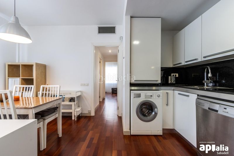 Foto eef0b35d-200f-4cd4-84df-94f527c3a870. Pis a Creu Alta Sabadell