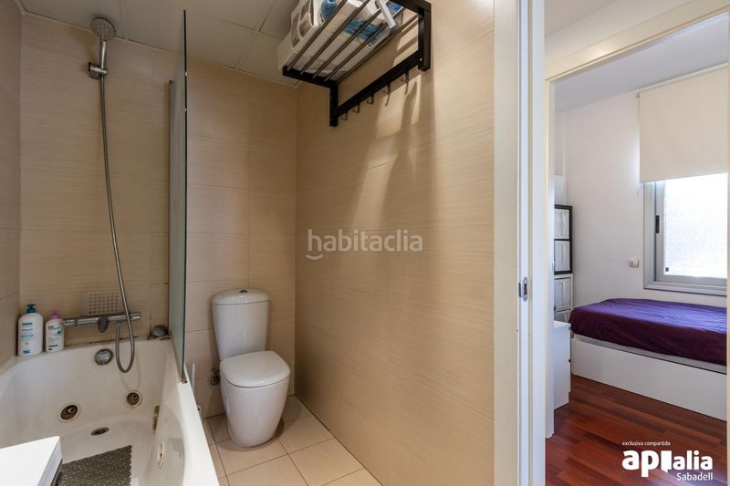 Foto f0eb13b8-e089-47dc-abe9-f52a7ca42dda. Pis a Creu Alta Sabadell