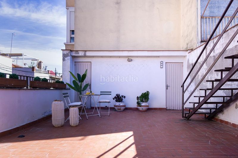 Foto eec8eed2-626c-492b-89e9-f81dbd0742bb. Casa adossada amb calefacció aparcament a Creu Alta Sabadell