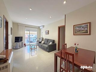 Appartamento in Creu de Barberà. Amplio piso en venta en la creu de barberà.