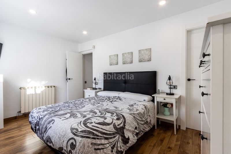 Foto 7090a5d6-75c4-40f7-b05e-4ba3ab2423fd. Casa amb calefacció aparcament a Gràcia Sabadell