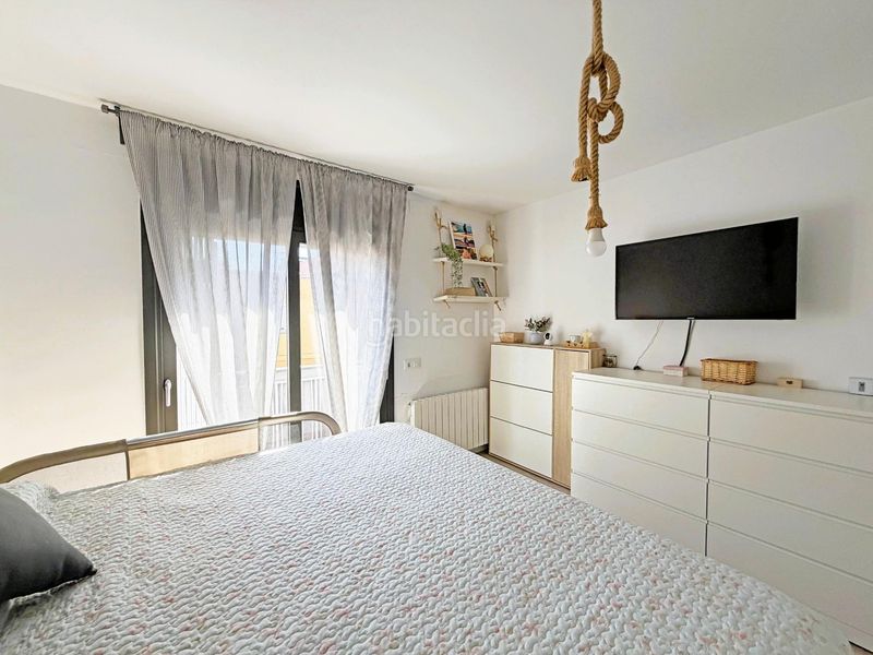 Foto 4e53e33b-d0c2-4444-a741-0da544512329. Casa adossada amb calefacció a La Plana del Pintor Sabadell