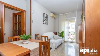 Pis a Ca n'Oriac. Acogedor piso de 3 habitaciones con balcón, listo para entrar a