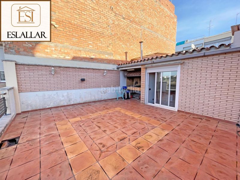 Foto a61bcf24-97cb-4a87-90ef-8bc1c1dcb3e0. Casa adossada amb calefacció aparcament a Ca n'Oriac Sabadell