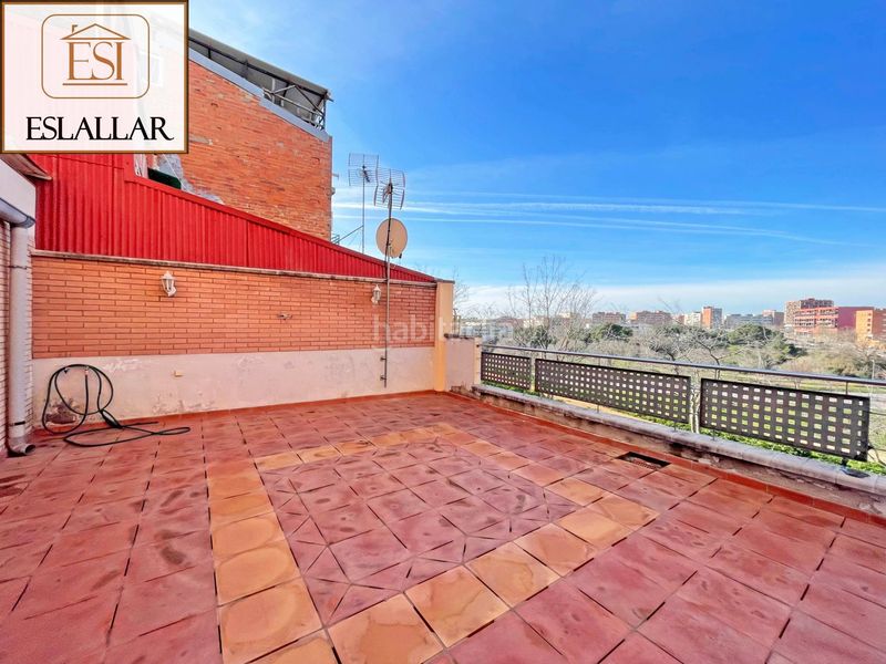 Foto e017c8b5-1739-44cb-895e-ba96919415af. Casa adossada amb calefacció aparcament a Ca n'Oriac Sabadell