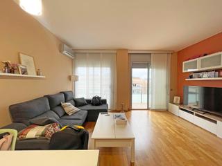Pis a Les Arenes - La Grípia - Can Montllor. Piso en venta en las arenasla grípia con plaza de párking y zona
