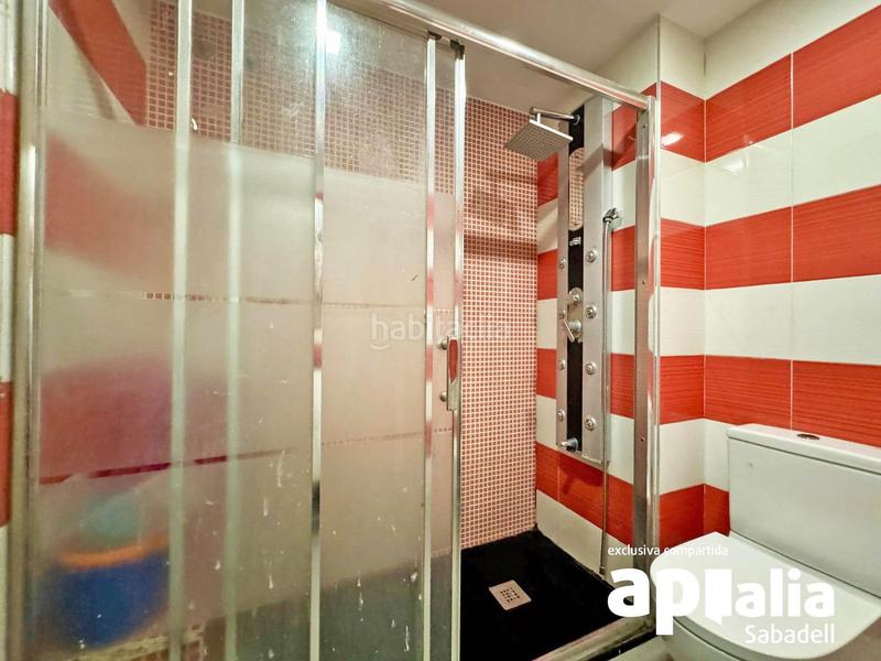 Foto 56765267-b1c2-46d7-b7ab-a66b881f2963. Appartamento con parcheggio in Can Puiggener Sabadell