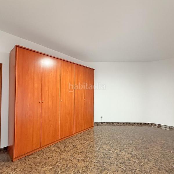 Foto 31548c1a-64af-4d1a-8f47-93d04a01267b. Pis amb calefacció aparcament a Creu Alta Sabadell