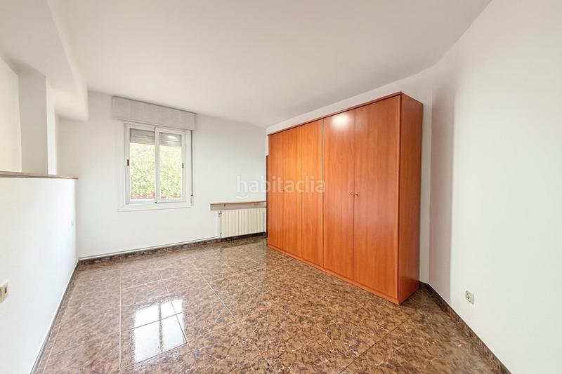 Foto 70af5752-9d20-4118-b6e9-a32fe603c36e. Pis amb calefacció aparcament a Creu Alta Sabadell