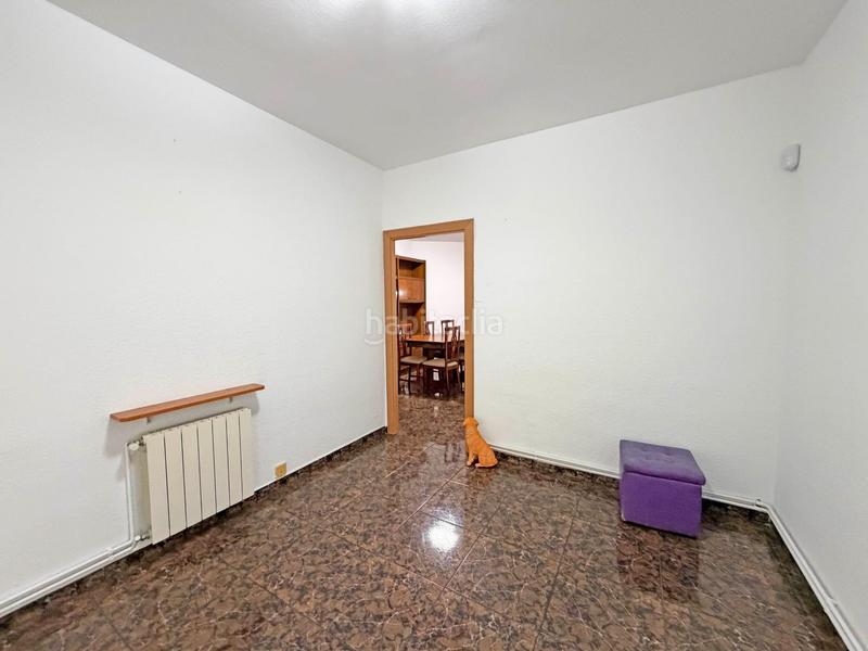 Foto 9ab608ed-9a43-403e-ae00-00e7088ea6f8. Pis amb calefacció aparcament a Creu Alta Sabadell