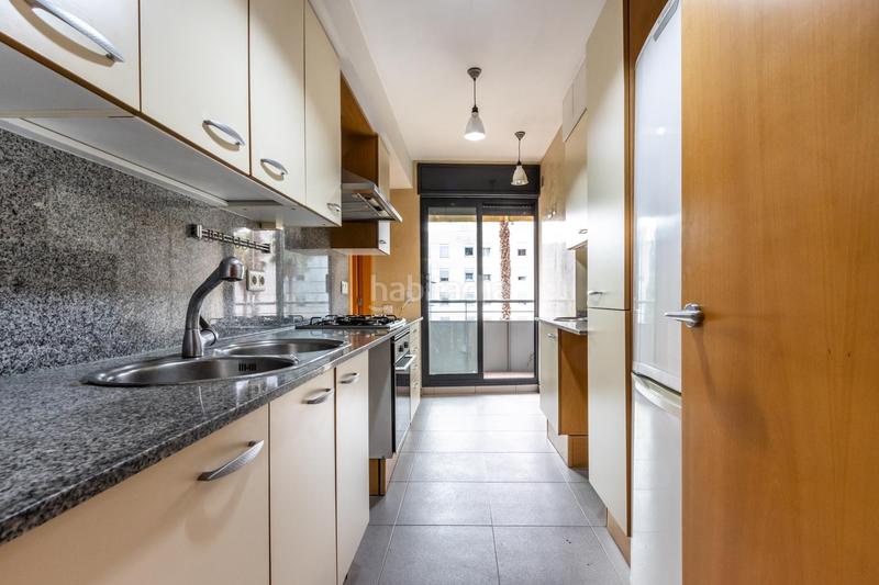 Foto cef5b8a8-ead3-47d7-a85e-28dbcae2d578. Appartement avec chauffage parking dans Centre Sabadell