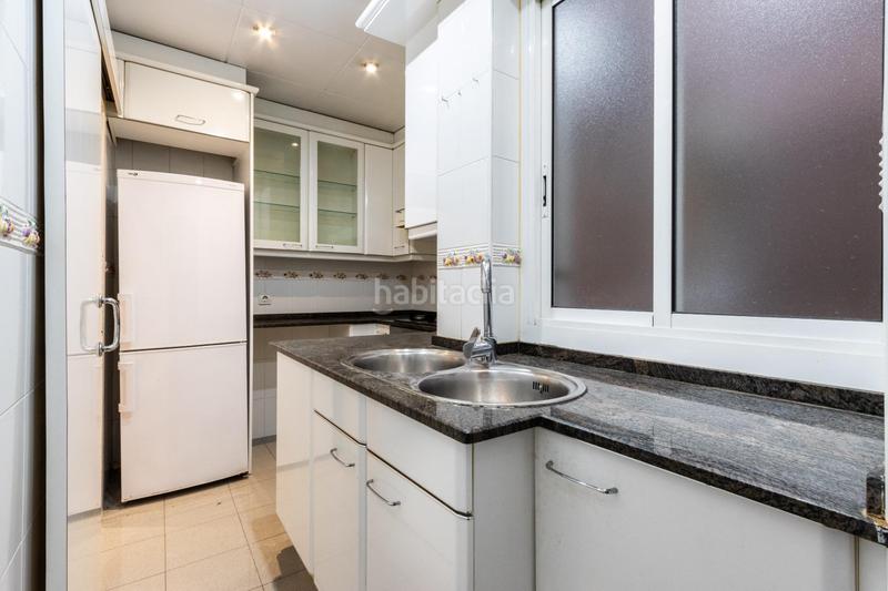 Foto 725a772e-f588-411f-8bdc-ad05ce4c5e80. Etagenwohnung mit heizung in Centre Sabadell