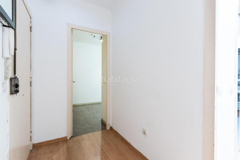 Foto c19a21e2-e426-474b-b2c2-f4468e7859ed. Etagenwohnung mit heizung in Centre Sabadell