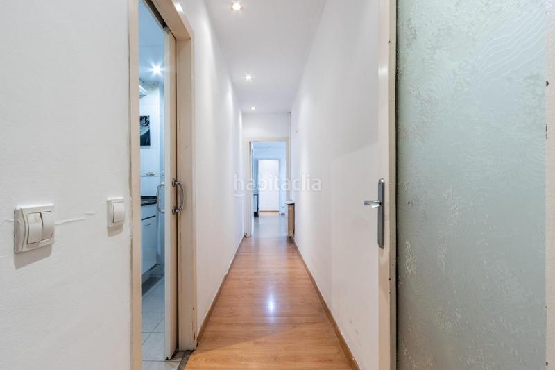 Foto ced1863b-c294-40f3-a635-47772709b819. Etagenwohnung mit heizung in Centre Sabadell