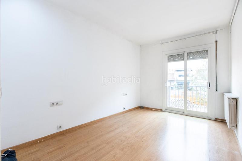 Foto efcbea8e-cbe9-4b69-ab6a-c06ef6dfc7c7. Etagenwohnung mit heizung in Centre Sabadell