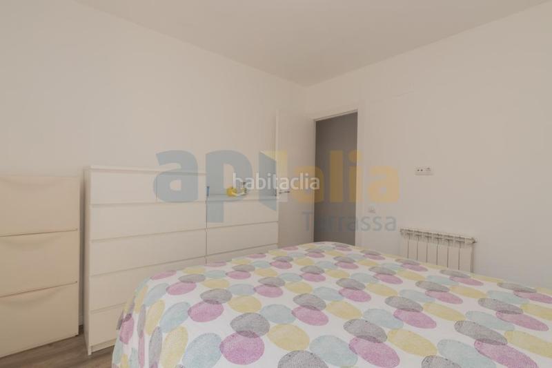 Foto f648c5cd-6085-4cbf-8196-d199a7d13e40. Pis amb calefacció aparcament a Can Palet Terrassa