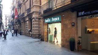 Location Local commercial  Carrer de santa anna