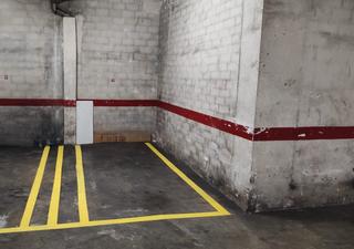 Miete Autoparkplatz  Carrer de trinxant. Plaza aparcamiento de pocos coches