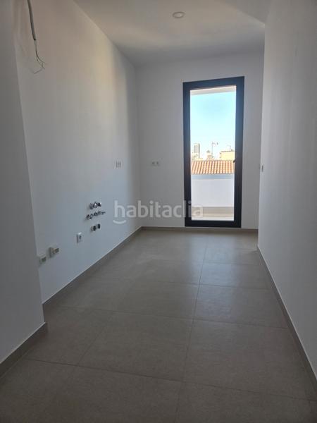 Foto 6c1ea738-bf9b-4244-8dd8-13d9317eaa67. Appartement dans calle la rambla de almería 1 dans Bellavista Sevilla