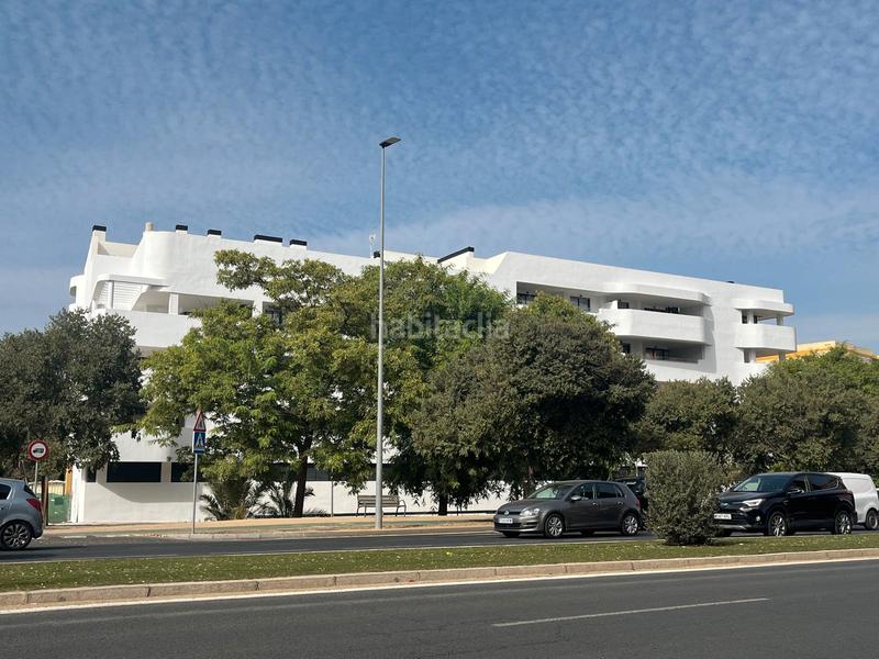 Foto eb511950-df95-4783-bf8c-6cad5500d1fb. Appartement dans calle la rambla de almería 1 dans Bellavista Sevilla