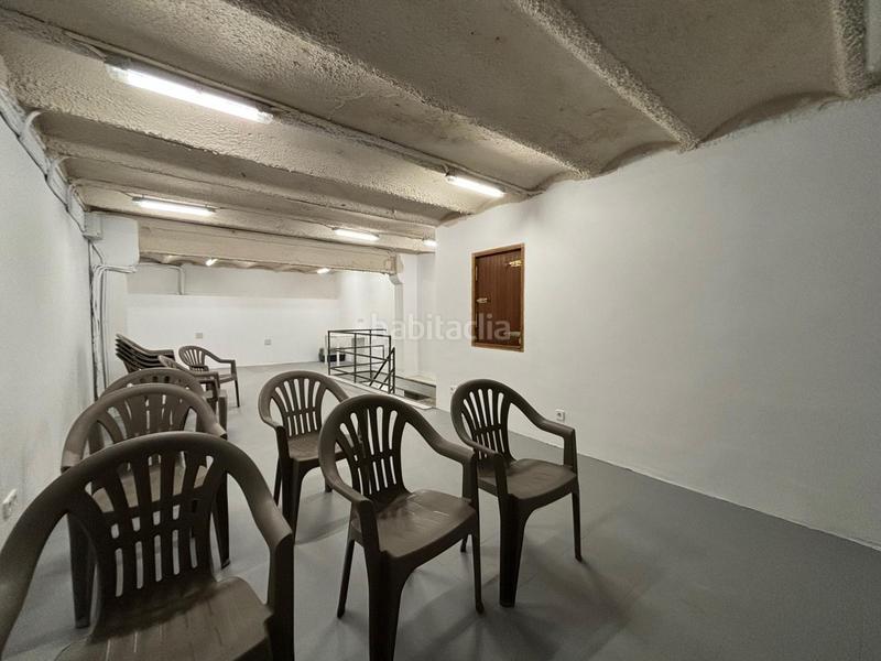 Foto fd0b44ad-9576-4317-8730-3d3dcc6fc9c2. Local comercial en L´Antiga Esquerra de l´Eixample Barcelona